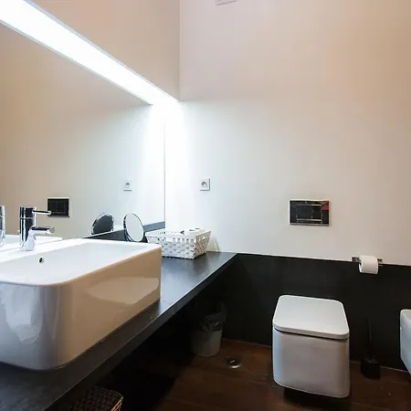 Downtown Delight I | Rentexperience *